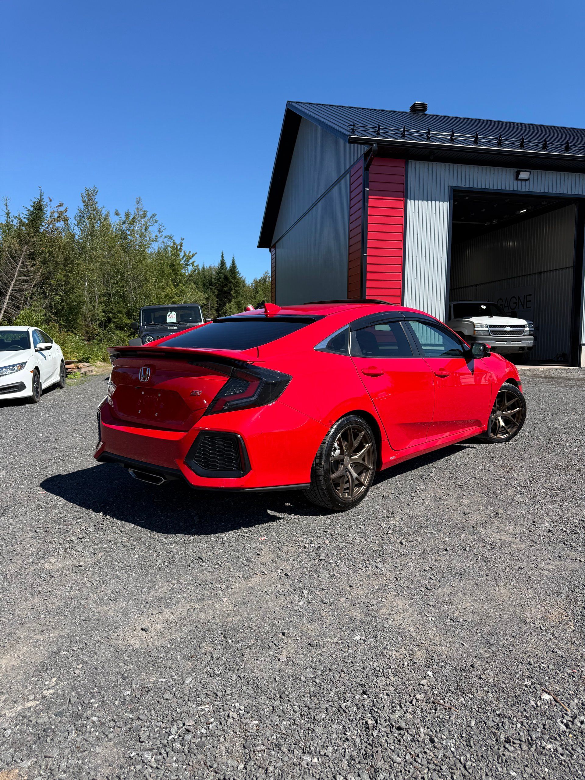 Honda Civic 2017 - Image 4