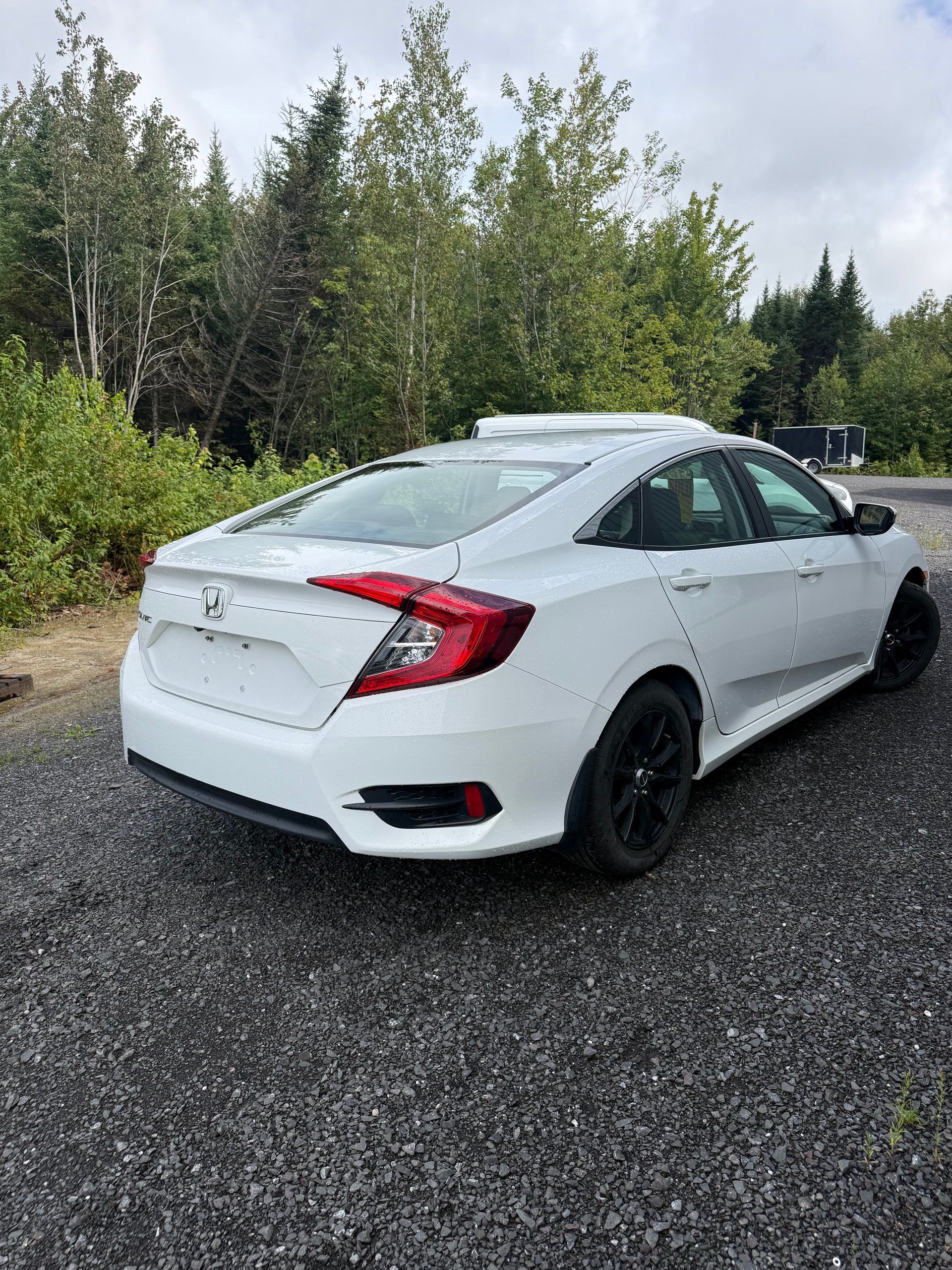 Honda Civic 2016 - Image 4