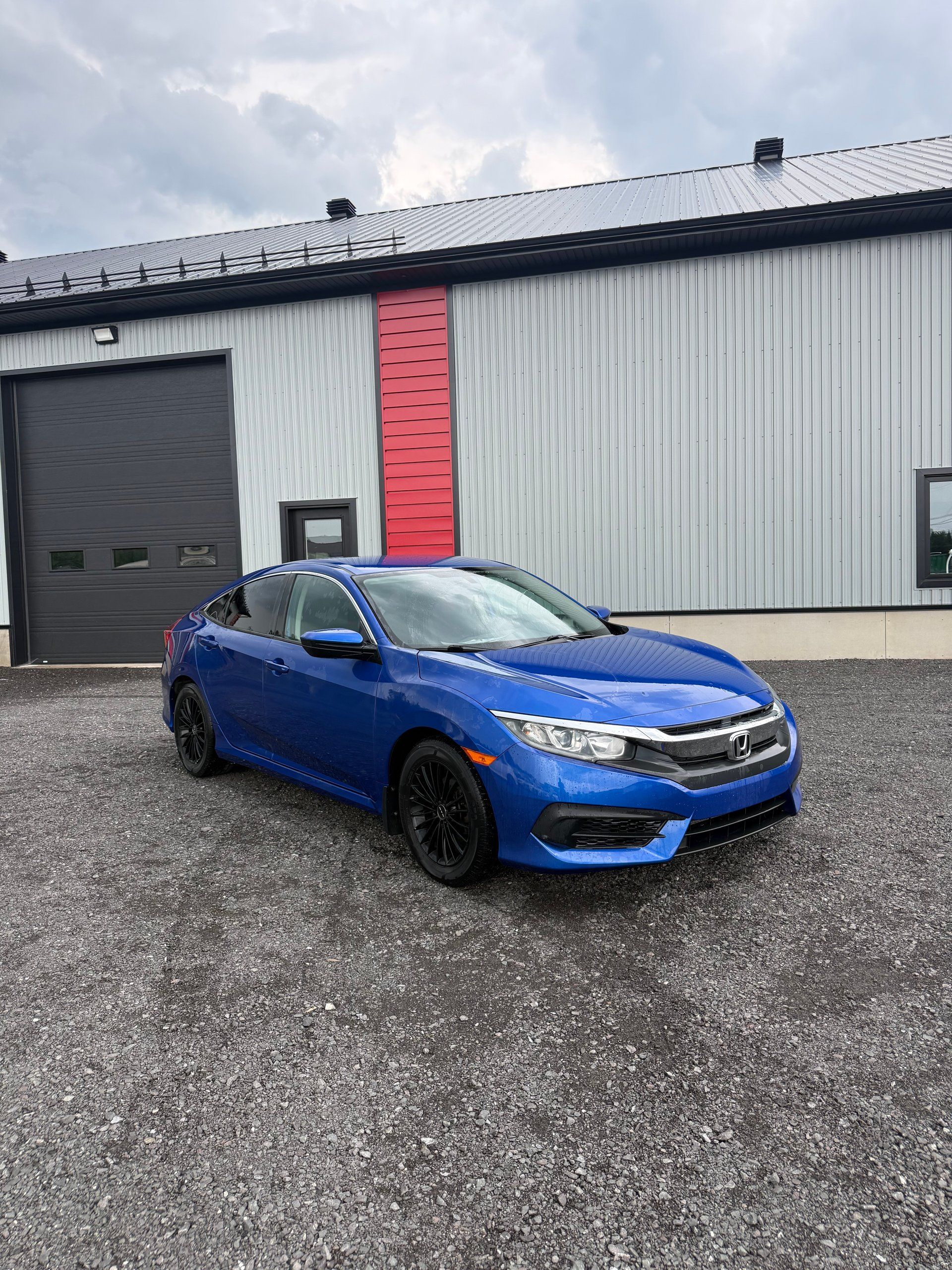 Honda Civic 2016 - Image 3