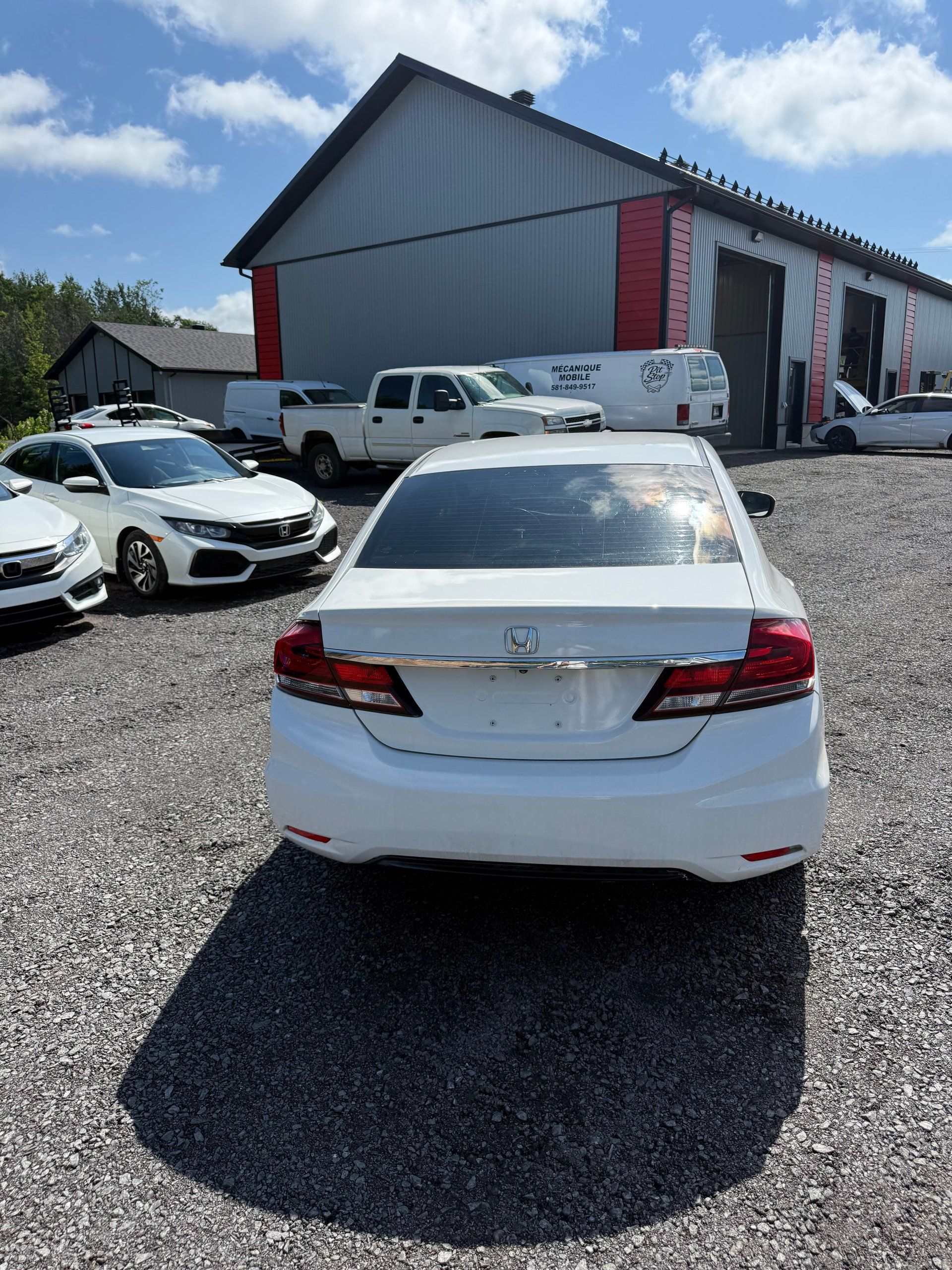 Honda Civic 2015 - Image 5