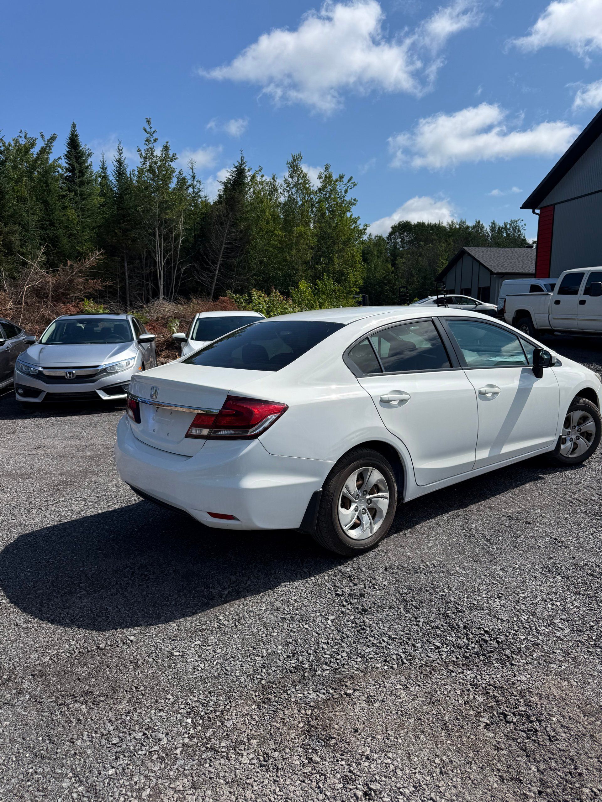 Honda Civic 2015 - Image 4