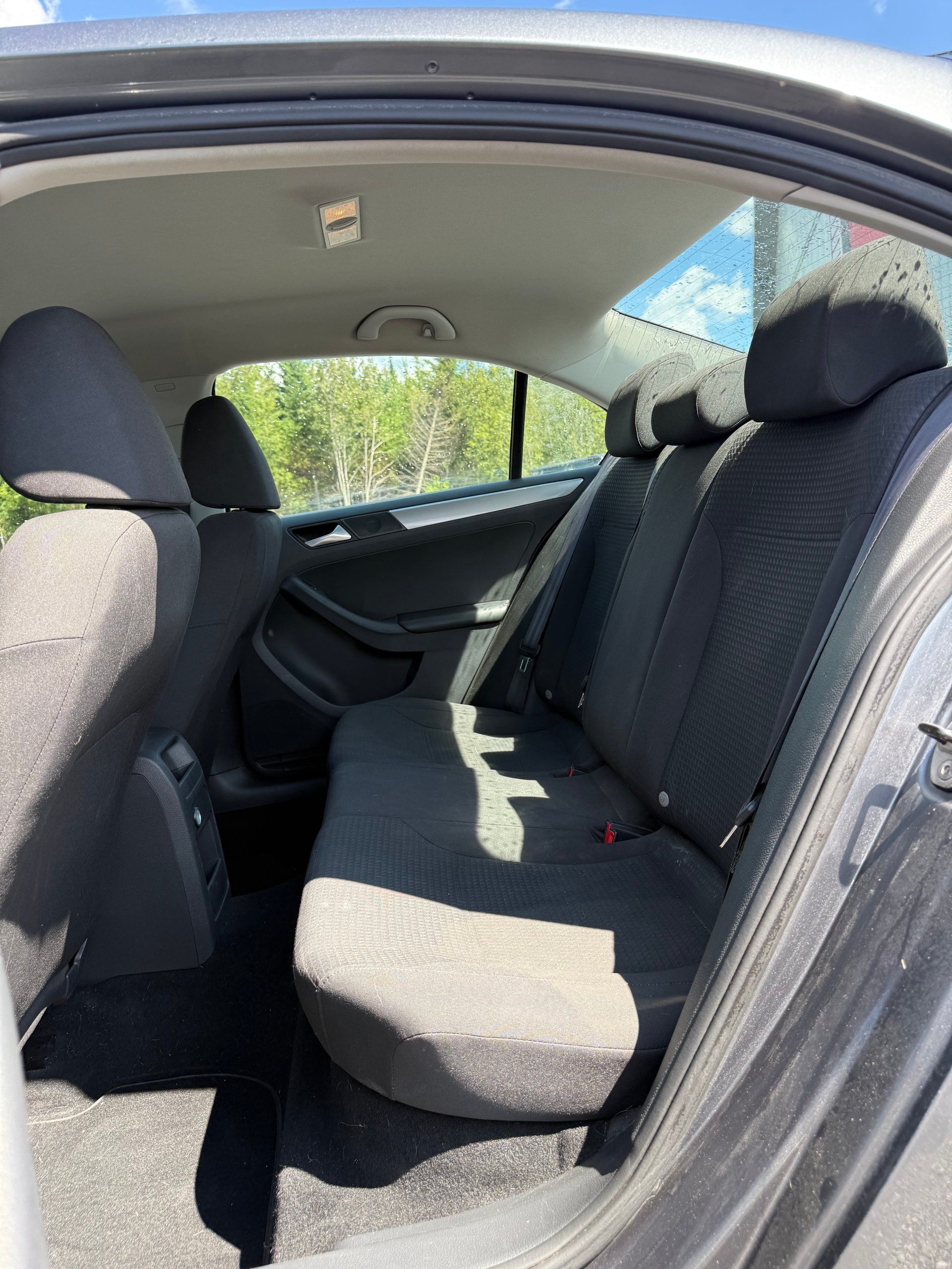 Volkswagen Jetta 2015 - Image 9