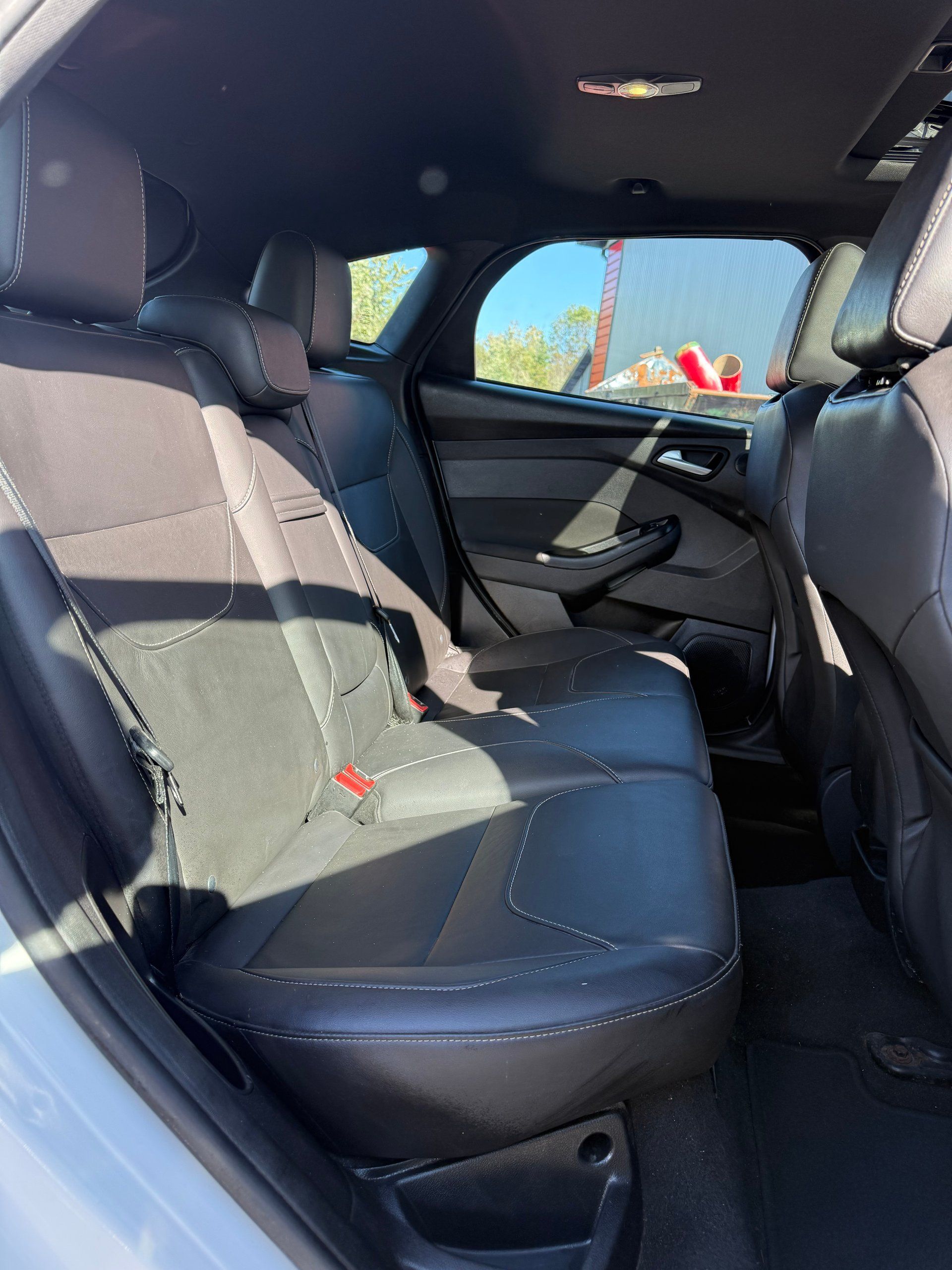 Ford Focus ST 2015 - Image 11