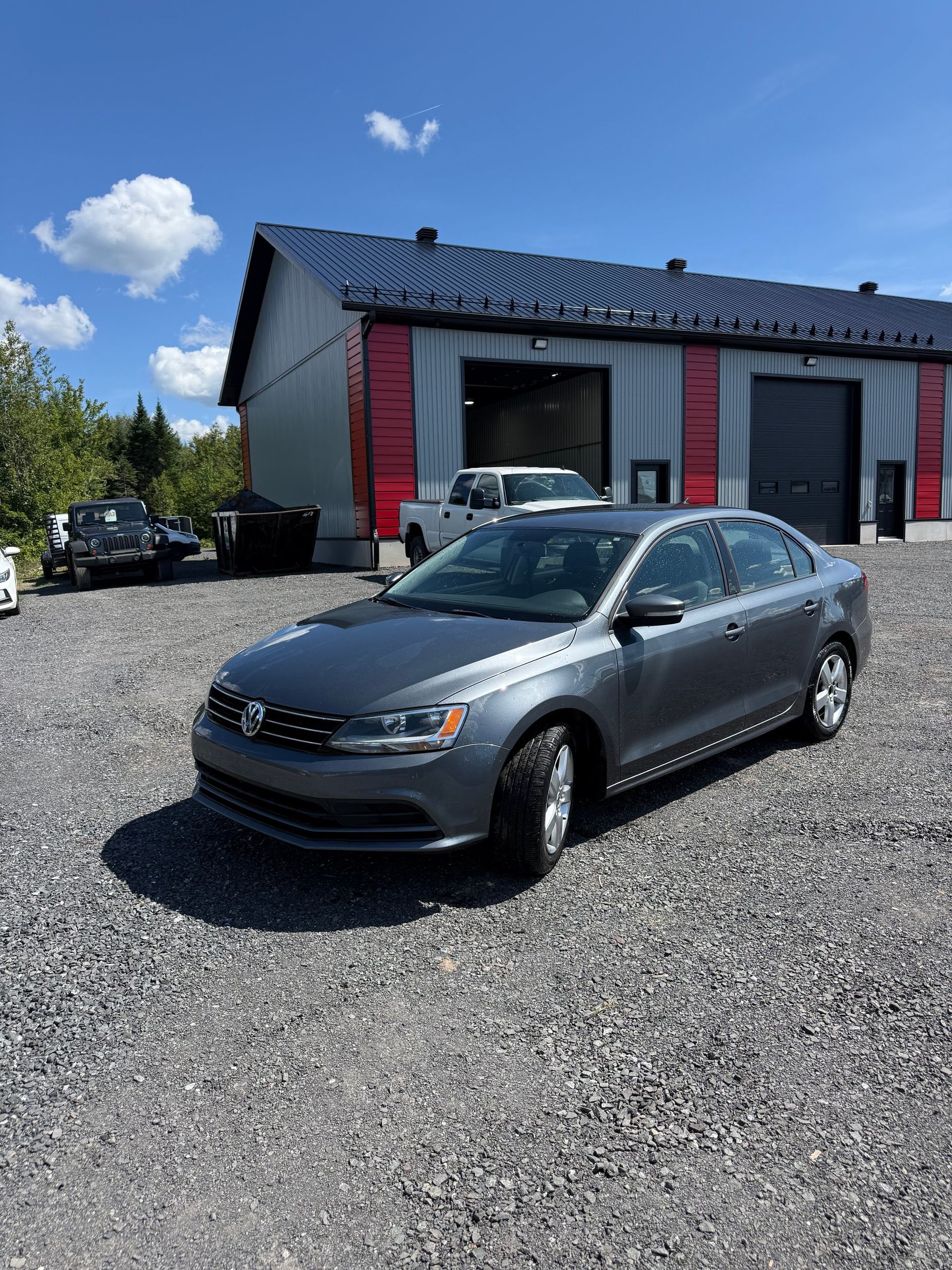 Volkswagen Jetta 2015 - Thumbnail 1
