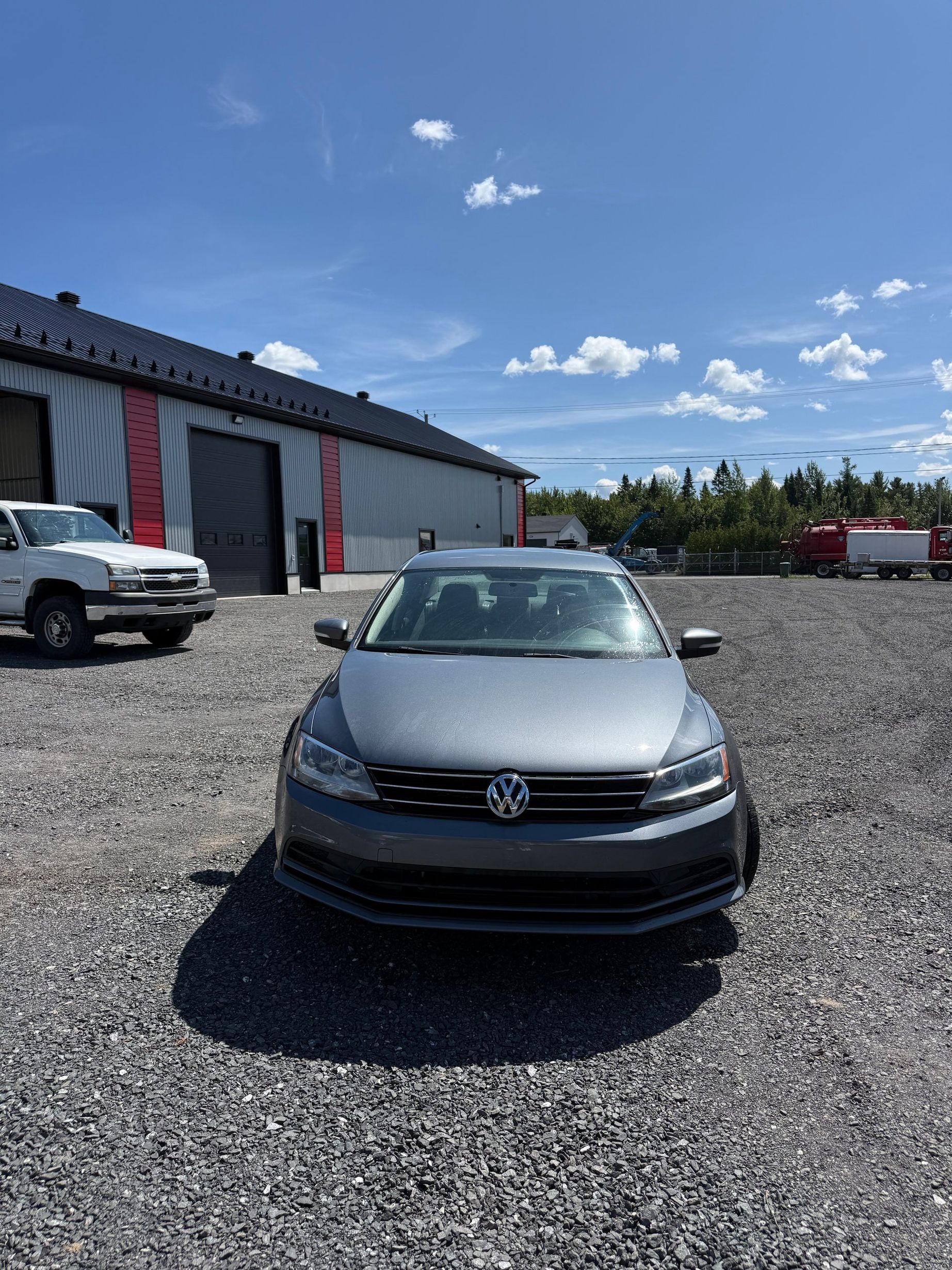 Volkswagen Jetta 2015 - Thumbnail 2